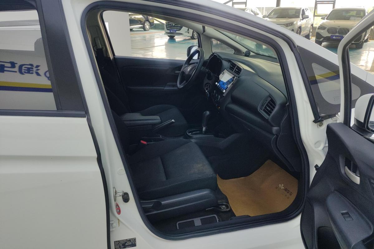 二手飞度 2020款 1.5L CVT舒适版图片6