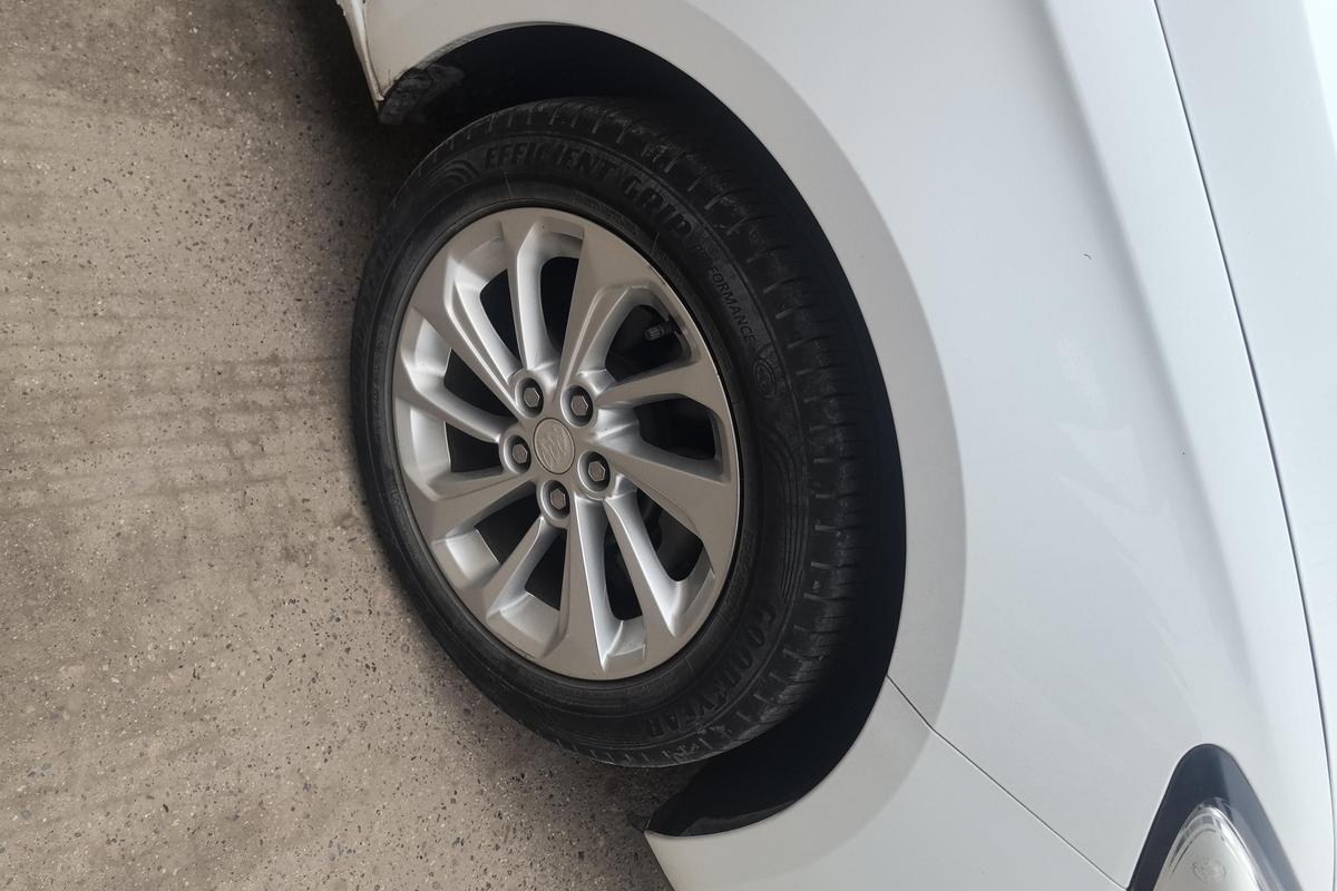 二手威朗 2020款 三厢 15T 自动进取型图片5