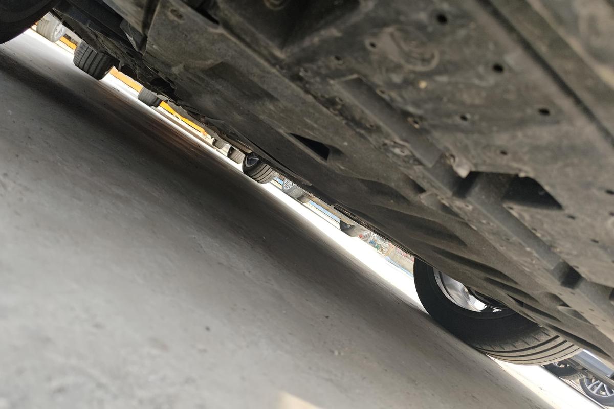 二手影豹 2023款 400T 自动R Pro版图片4