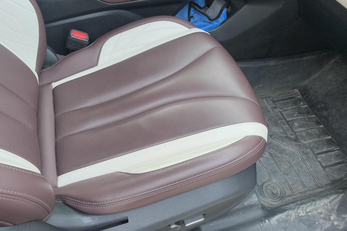 二手星越L 2021款 2.0TD DCT EVO两驱尊贵型图片6