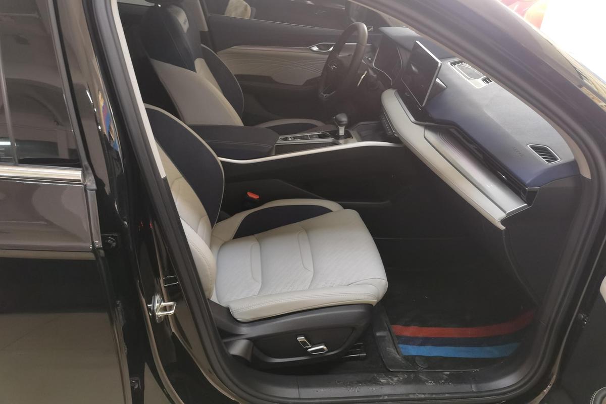 二手星瑞 2023款 2.0T 尊贵型图片6