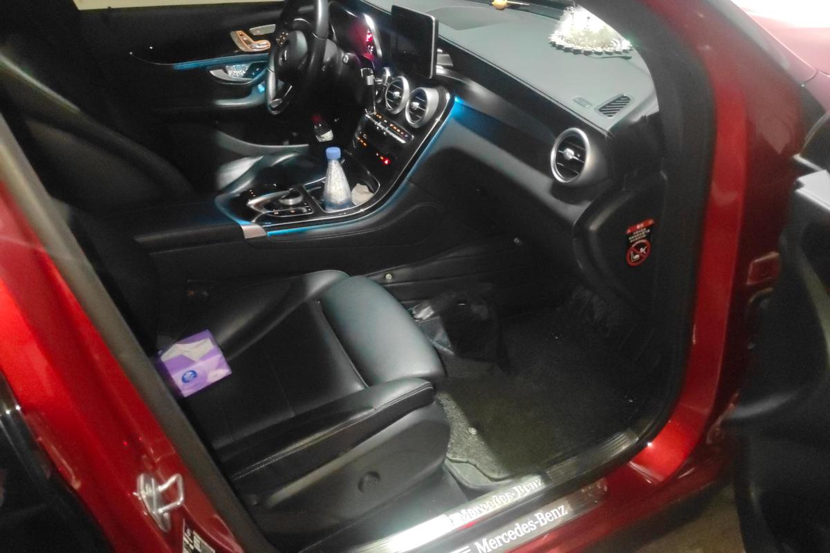 二手奔驰GLC 2019款 GLC 260 L 4MATIC 豪华型图片6