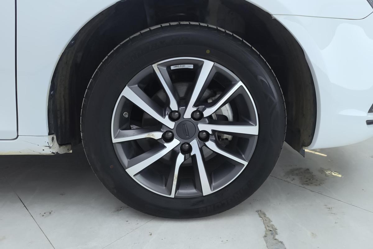 二手帝豪 2019款 领军版 1.5L CVT向上亚运版 国VI图片5