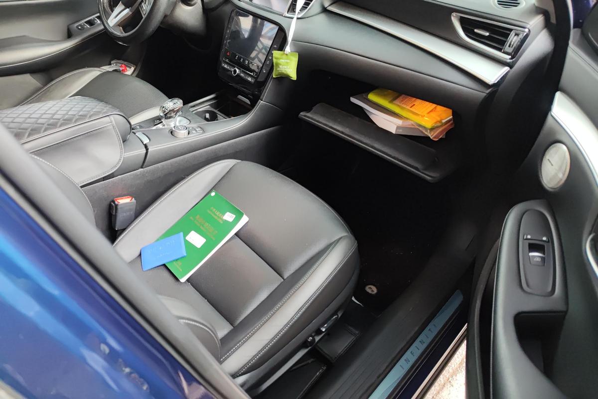 二手英菲尼迪QX50 2018款 2.0T 四驱菁英版图片6