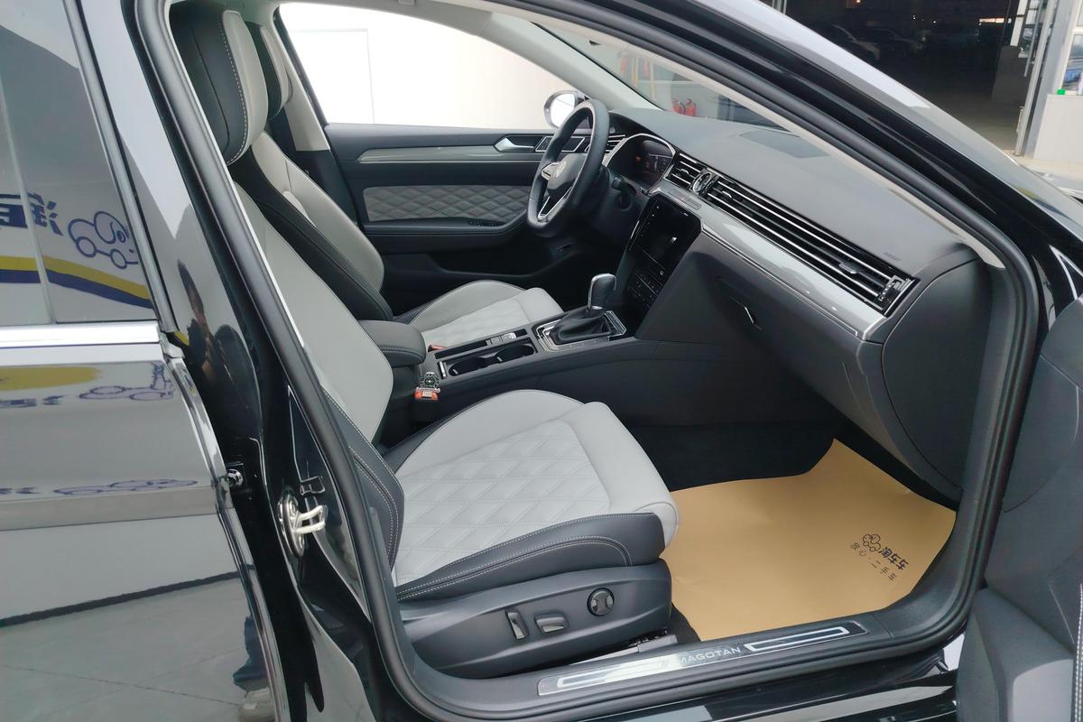 二手迈腾 2023款 200万辆纪念版 280TSI DSG领先型图片6