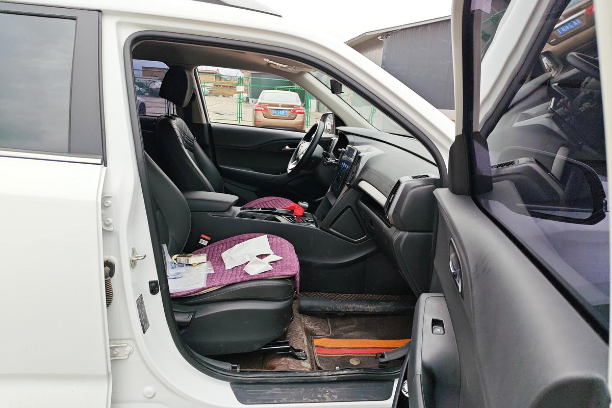 二手现代ix35 2021款 2.0L 自动两驱领先版GLS图片6