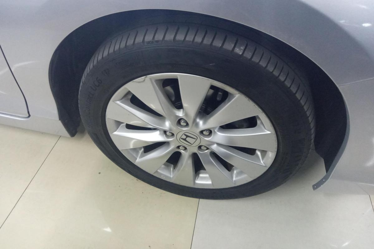 二手雅阁 2014款 2.4L EXN 豪华导航版图片5