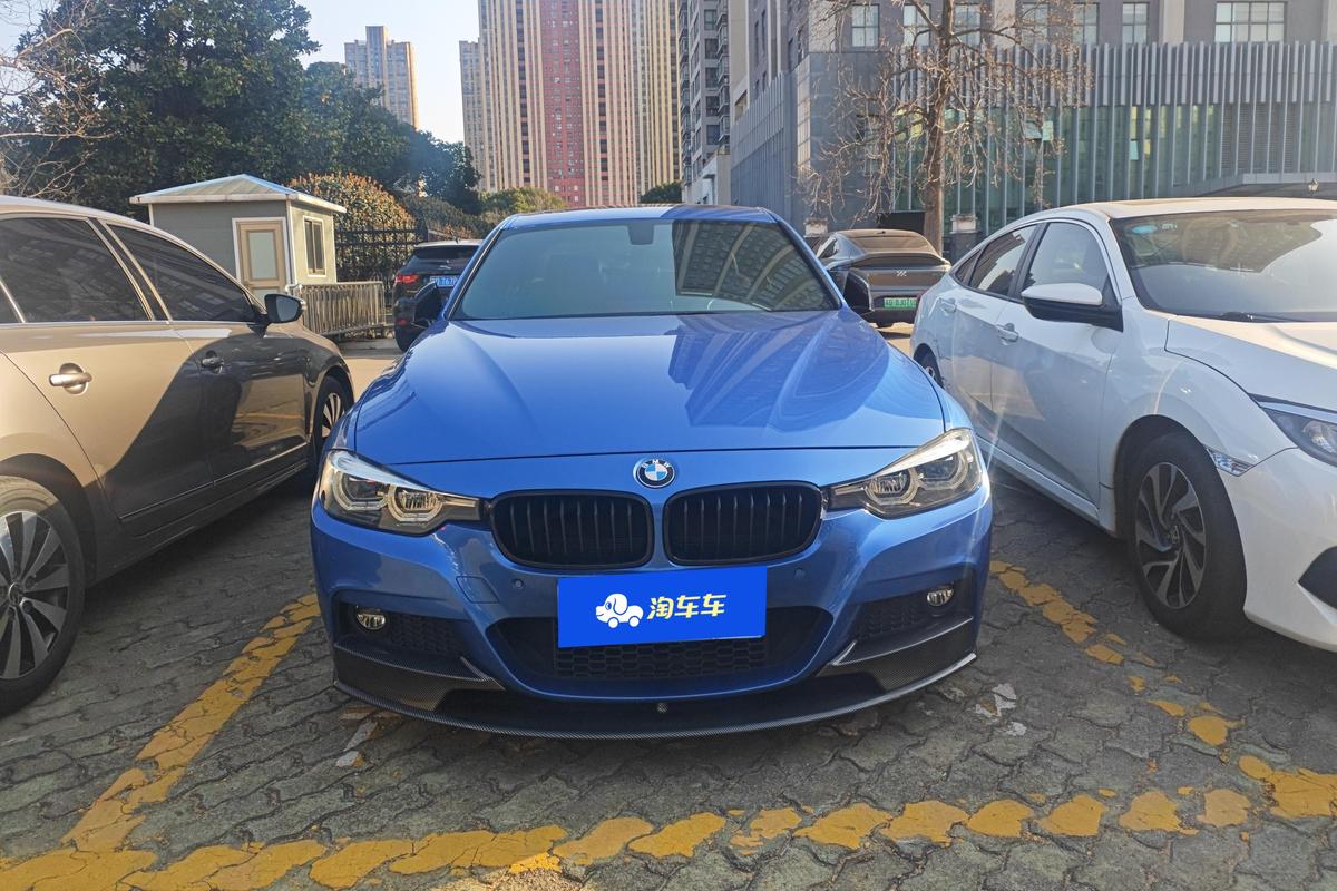 二手宝马3系 2018款 320i M运动曜夜版图片3
