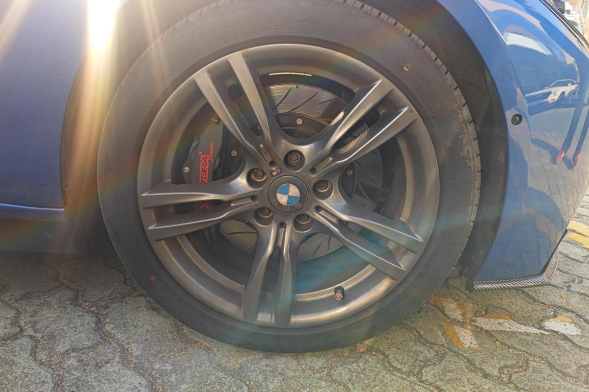 二手宝马3系 2018款 320i M运动曜夜版图片5