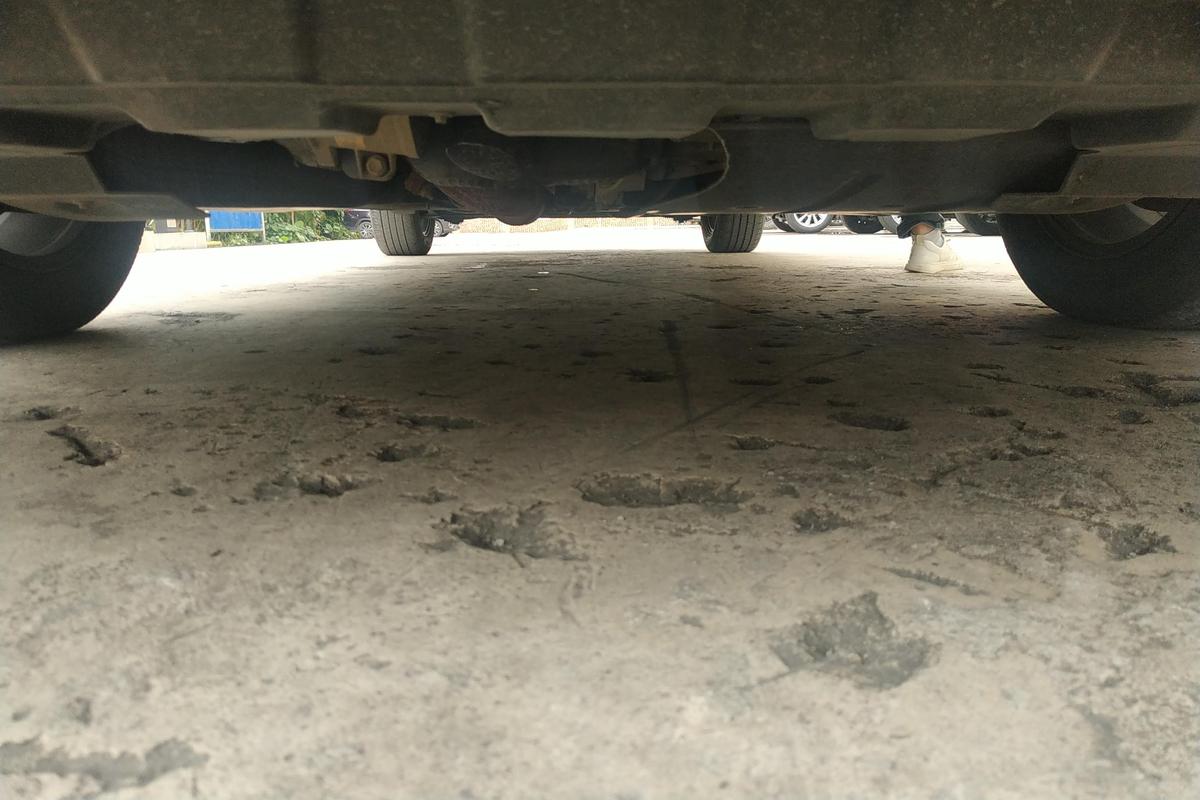 二手别克GL8 2023款 陆上公务舱 2.0T 舒适型图片4