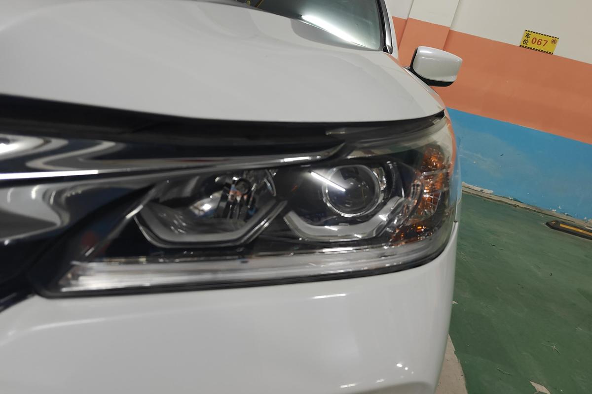 二手雅阁 2016款 2.0L 精英版图片2