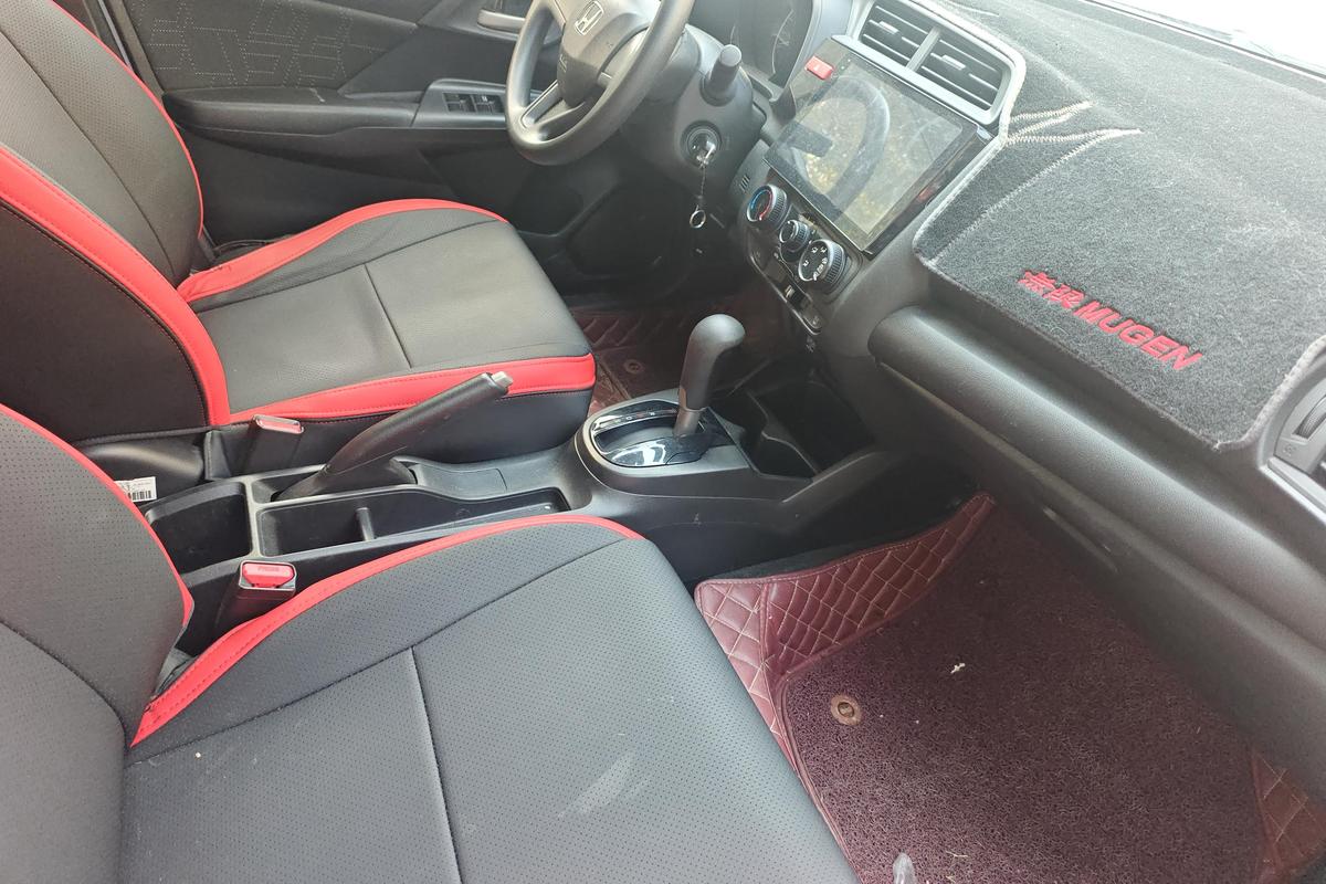 二手飞度 2016款 1.5L LXS CVT舒适天窗版图片6