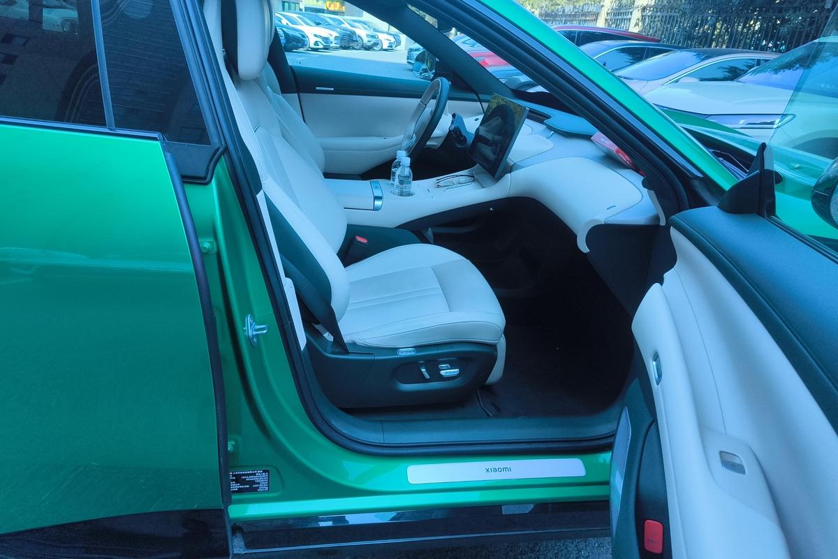 二手小米YU7 2025款 超长续航后驱版图片6