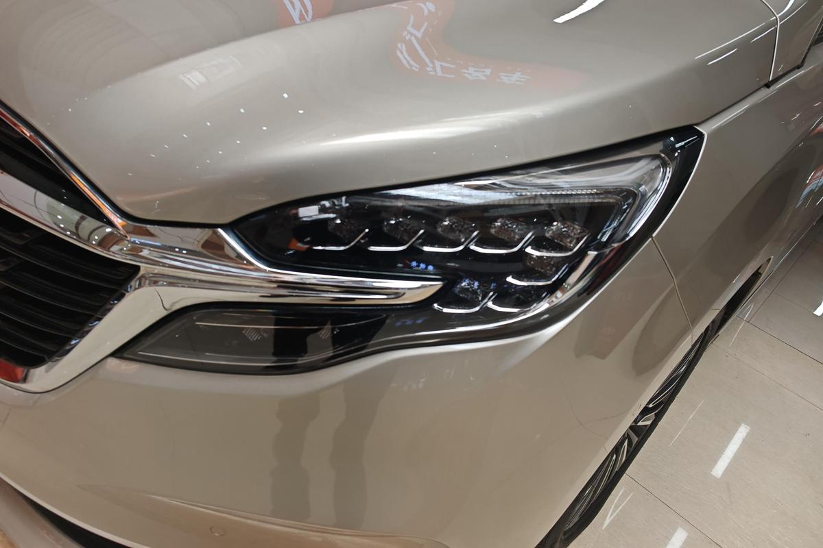 二手别克GL8 2021款 ES陆尊 653T 旗舰型图片2