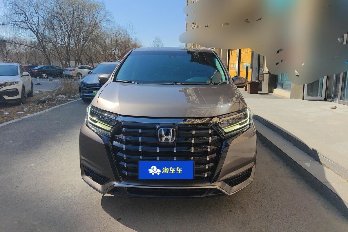 二手艾力绅 2022款 2.0L 混动豪华版图片3