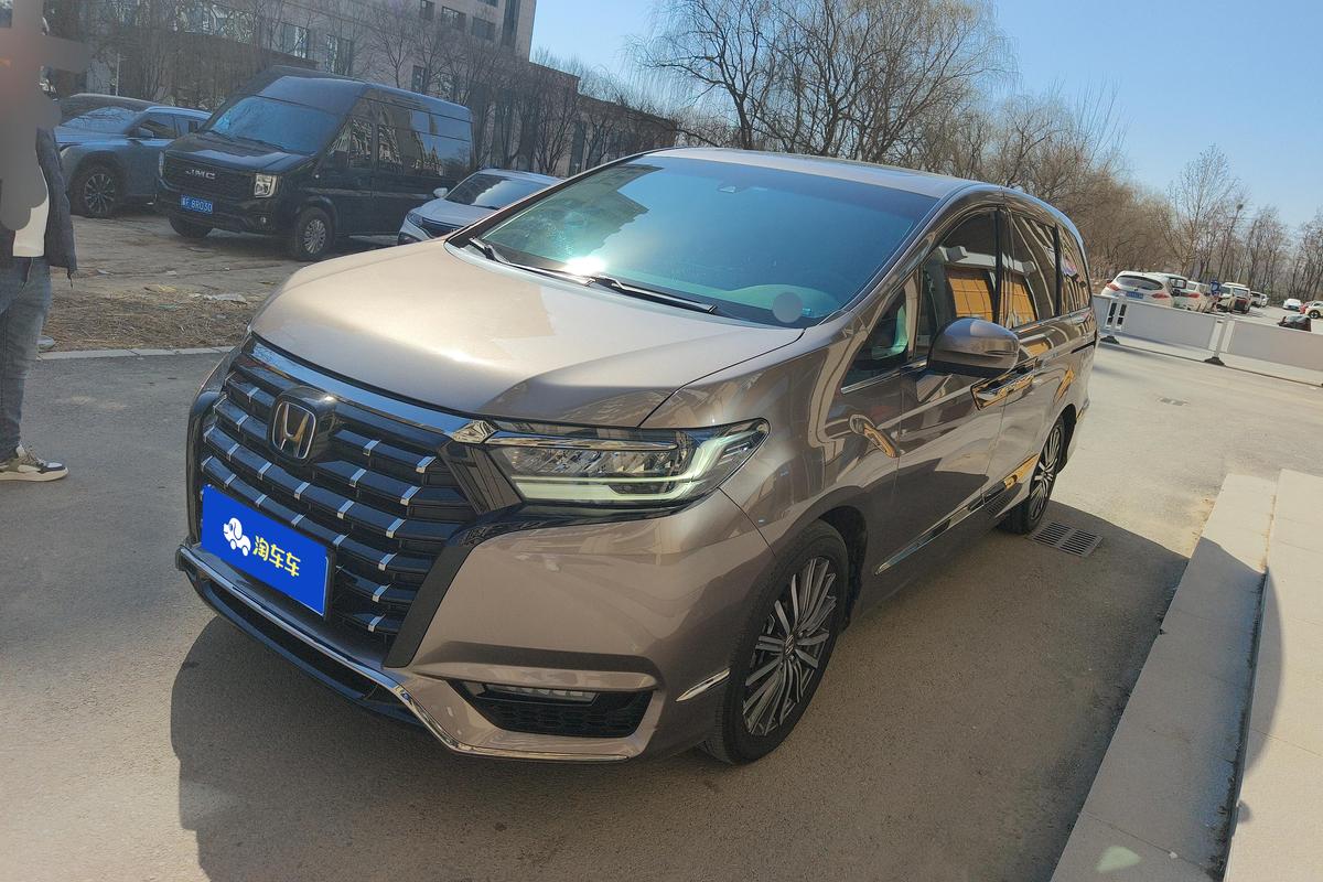 二手艾力绅 2022款 2.0L 混动豪华版图片1