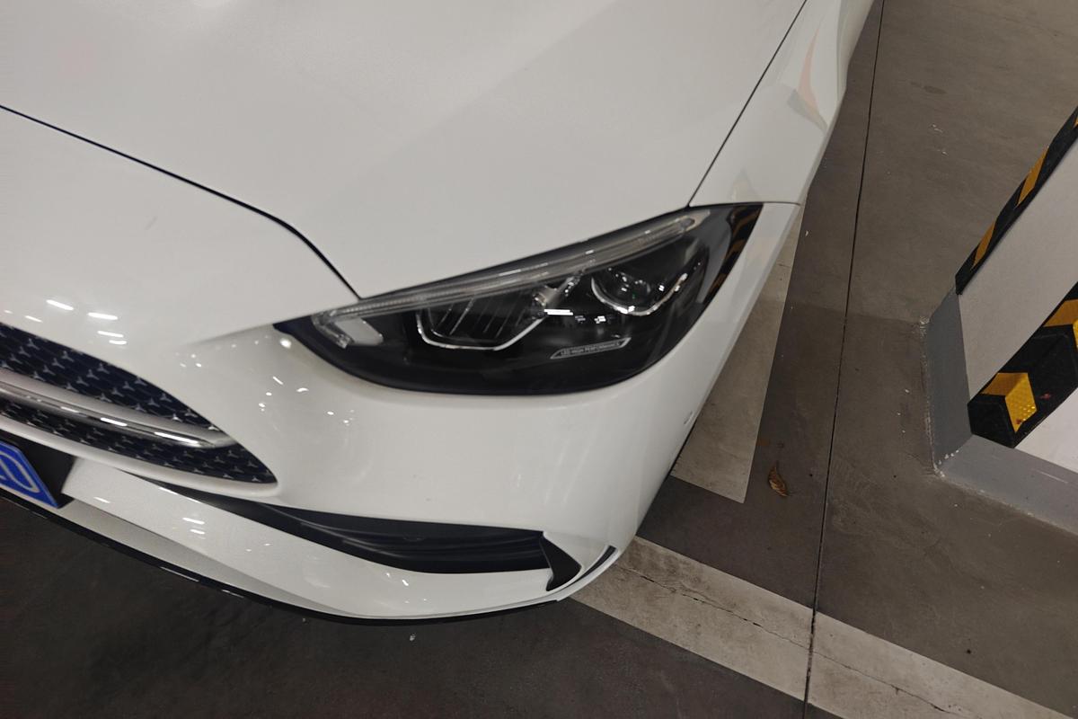 二手奔驰C级 2023款 C 260 L 皓夜运动版图片2