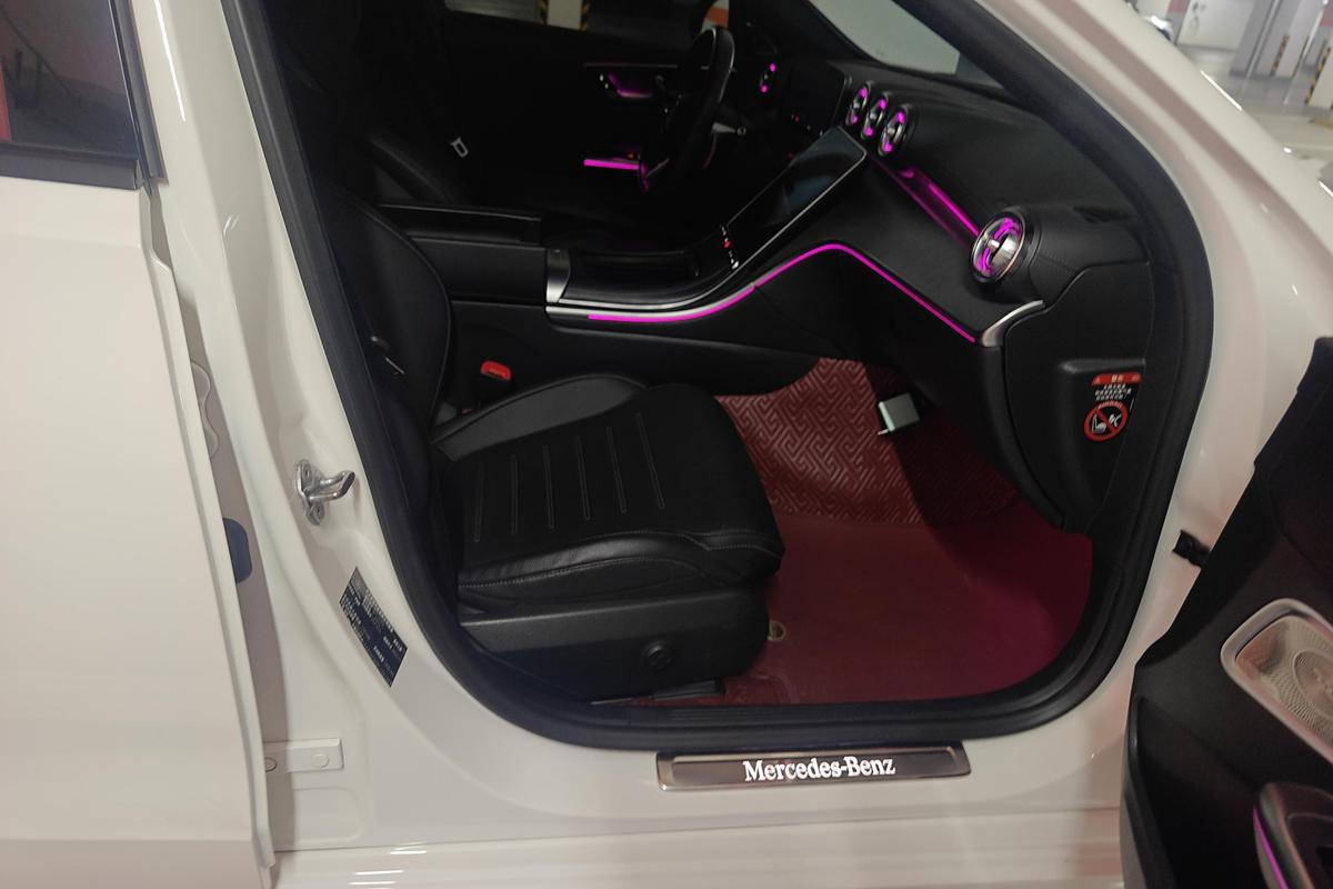 二手奔驰C级 2023款 C 260 L 皓夜运动版图片6