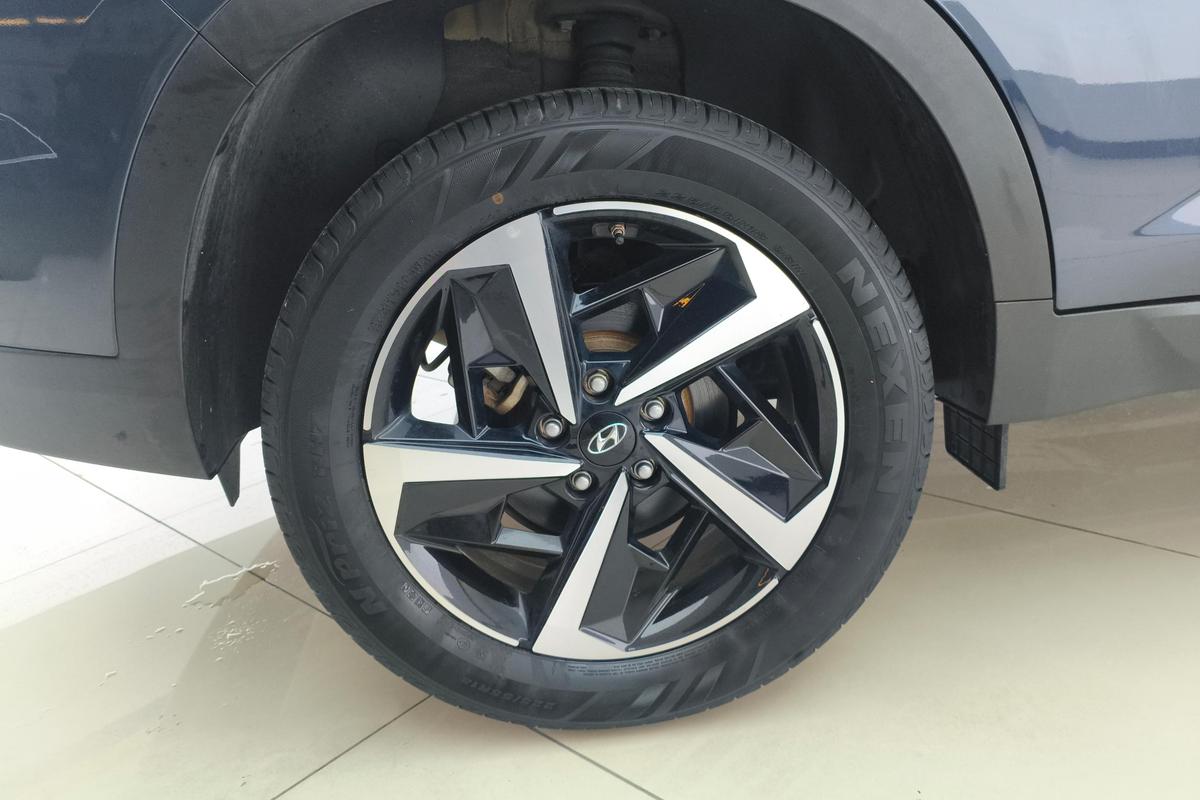 二手现代ix35 2021款 2.0L 自动两驱领先版GLS图片5