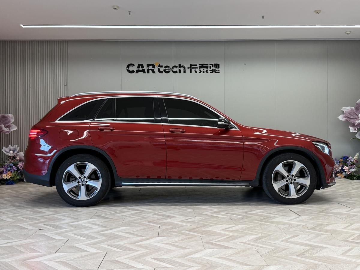 二手奔驰GLC 2017款 GLC 260 4MATIC 豪华型图片4