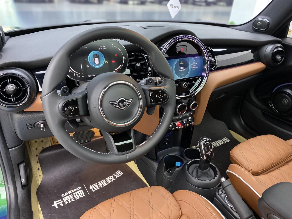 二手MINI 2023款 改款 2.0T COOPER S 艺术家图片6