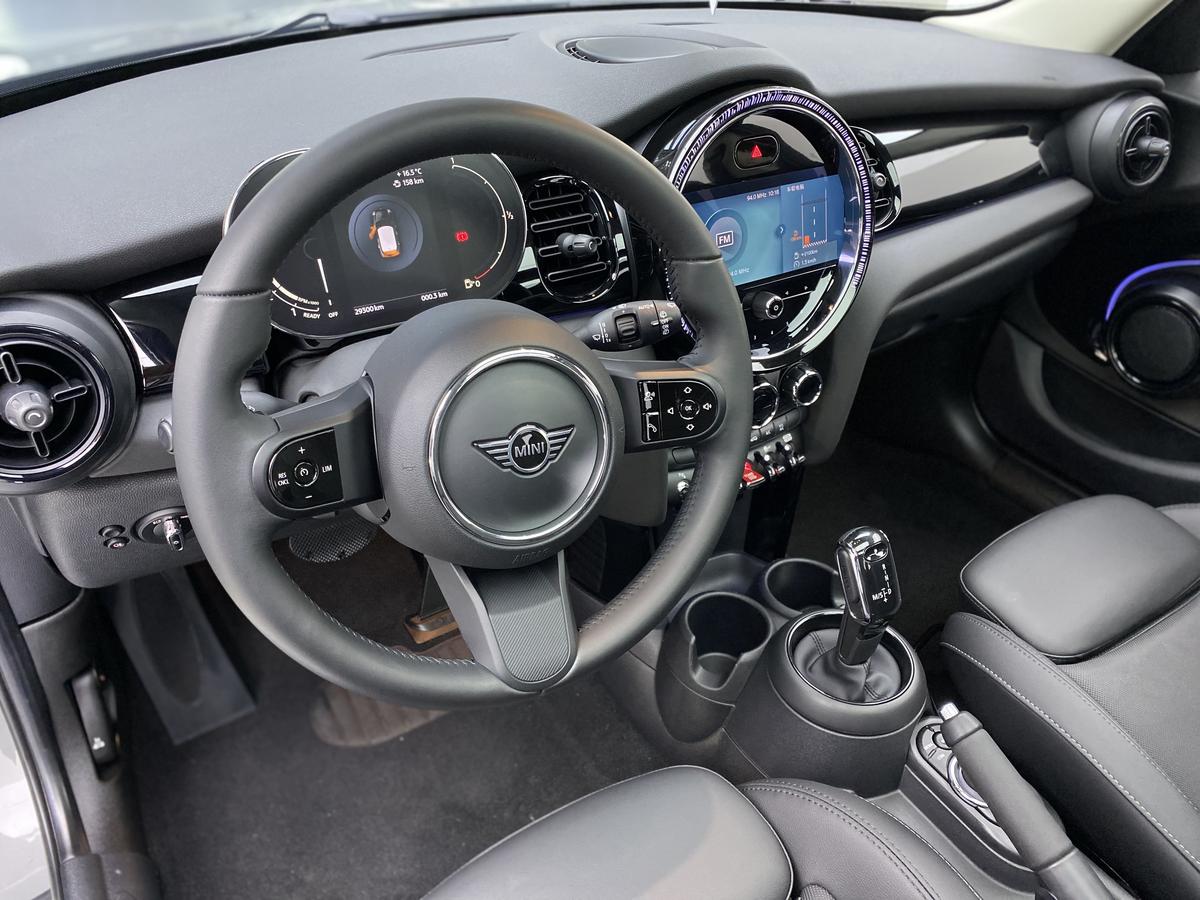 二手MINI 2022款 改款 1.5T COOPER 经典派 五门版图片6