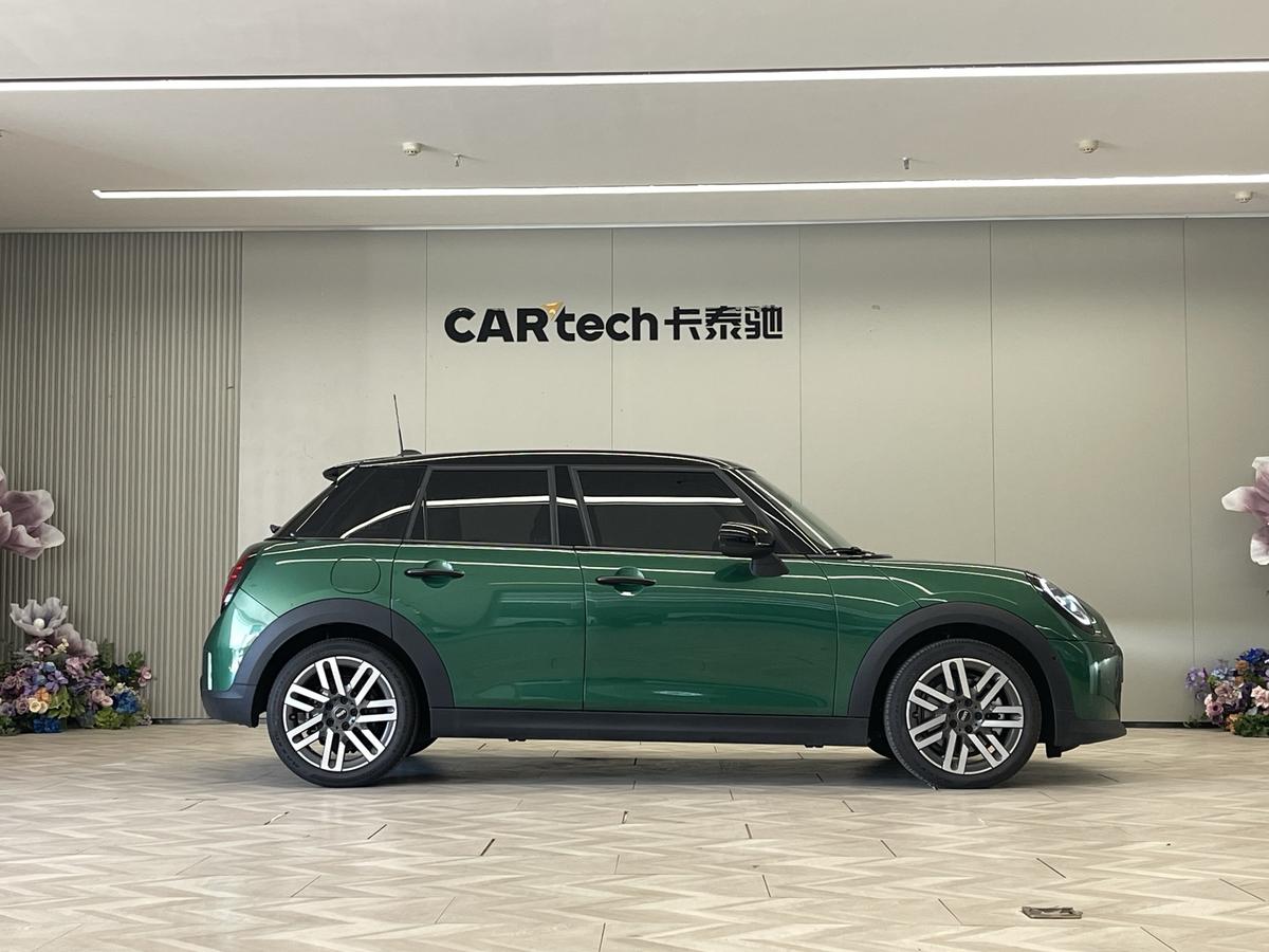 二手MINI 2025款 1.5T COOPER 五门版 经典派图片4