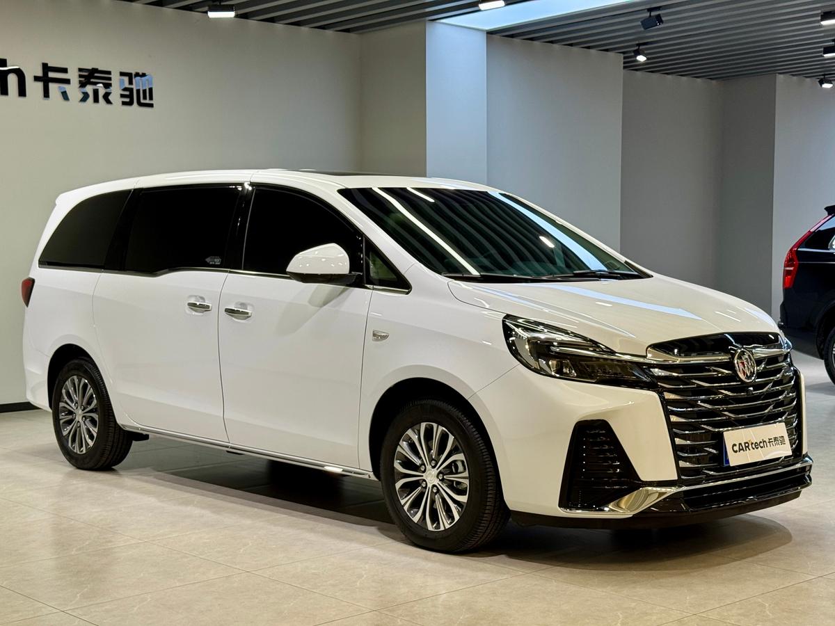 二手别克GL8 2023款 陆上公务舱 2.0T 豪华型图片2