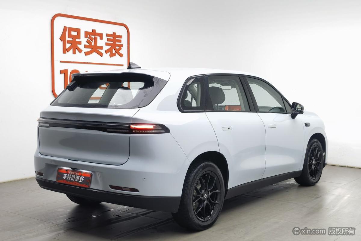 二手零跑C10 2024款 纯电版 530舒享版图片2