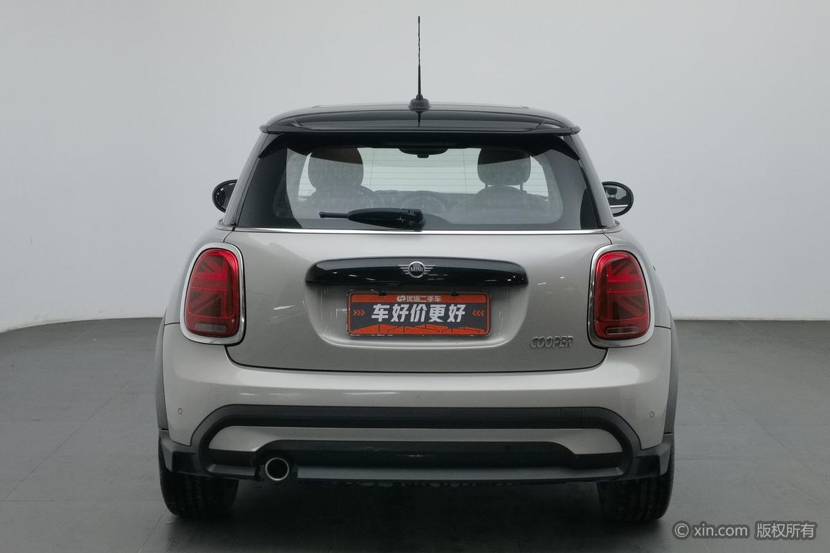 二手MINI 2022款 1.5T COOPER 艺术家图片4