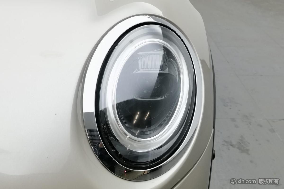 二手MINI 2022款 1.5T COOPER 艺术家图片5