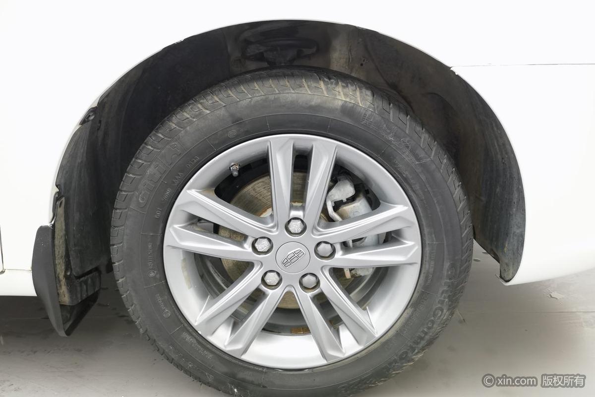 二手帝豪 2017款 三厢百万款 1.5L 手动向上版图片6