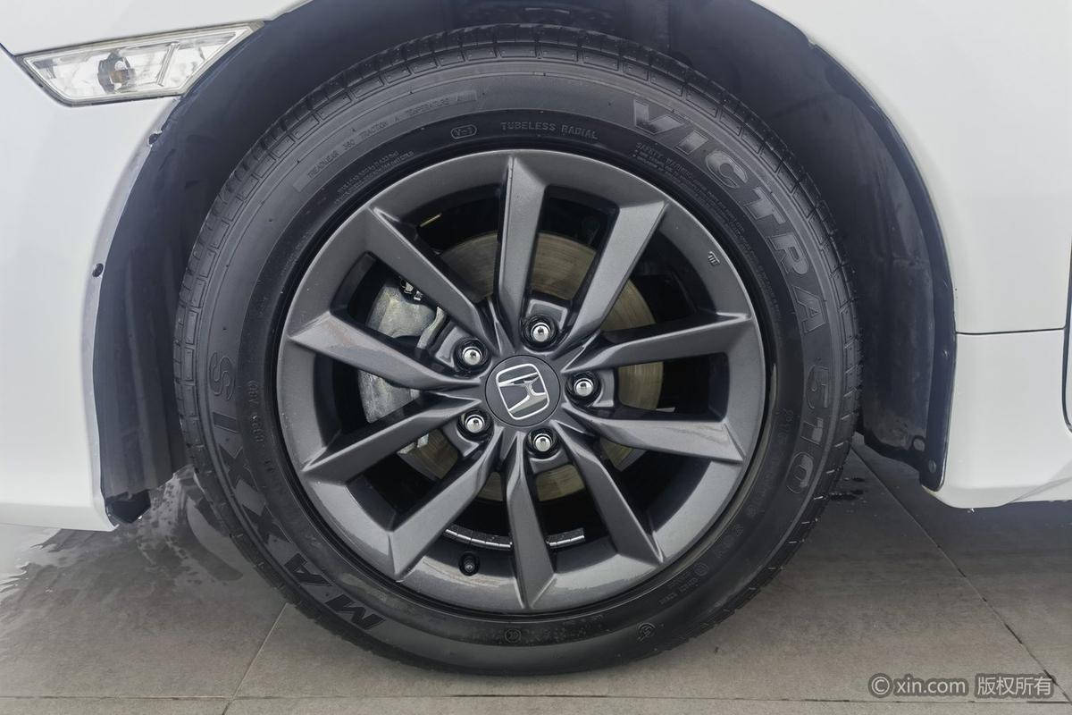 二手思域 2019款 220TURBO 手动劲控版 国V图片6