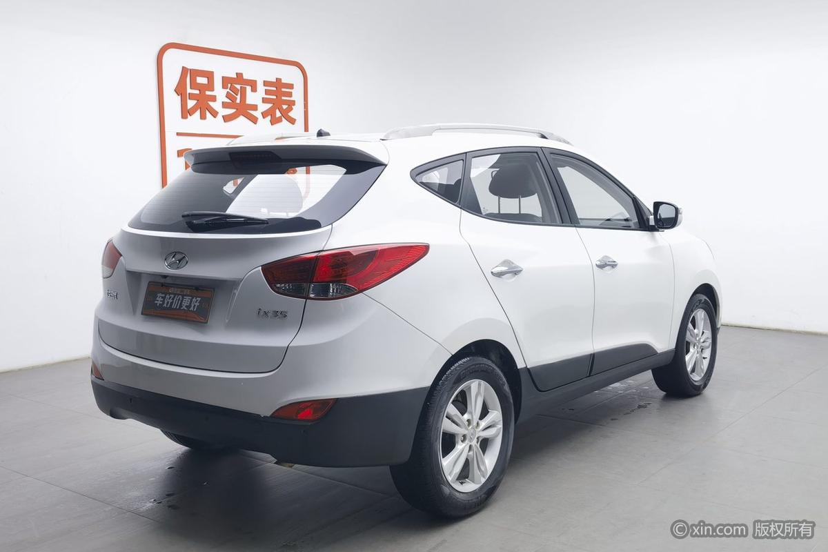 二手现代ix35 2012款 2.0L 自动两驱精英版GLS图片2