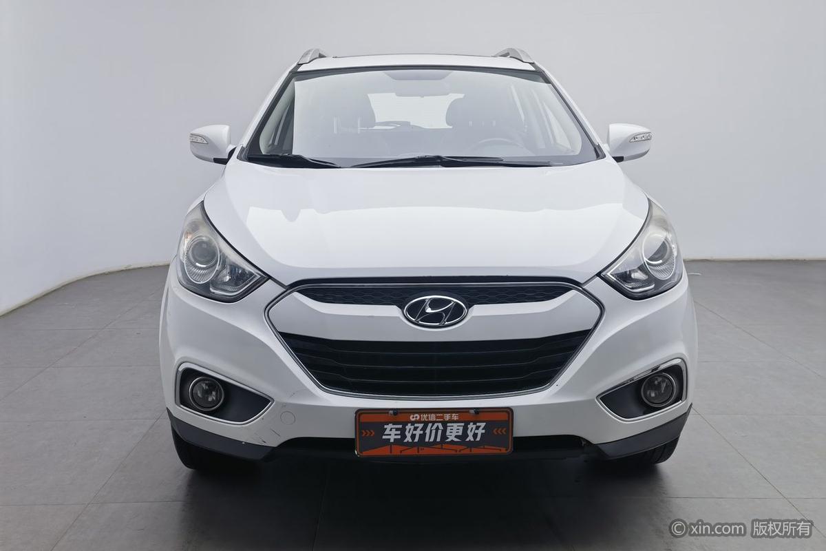 二手现代ix35 2012款 2.0L 自动两驱精英版GLS图片3