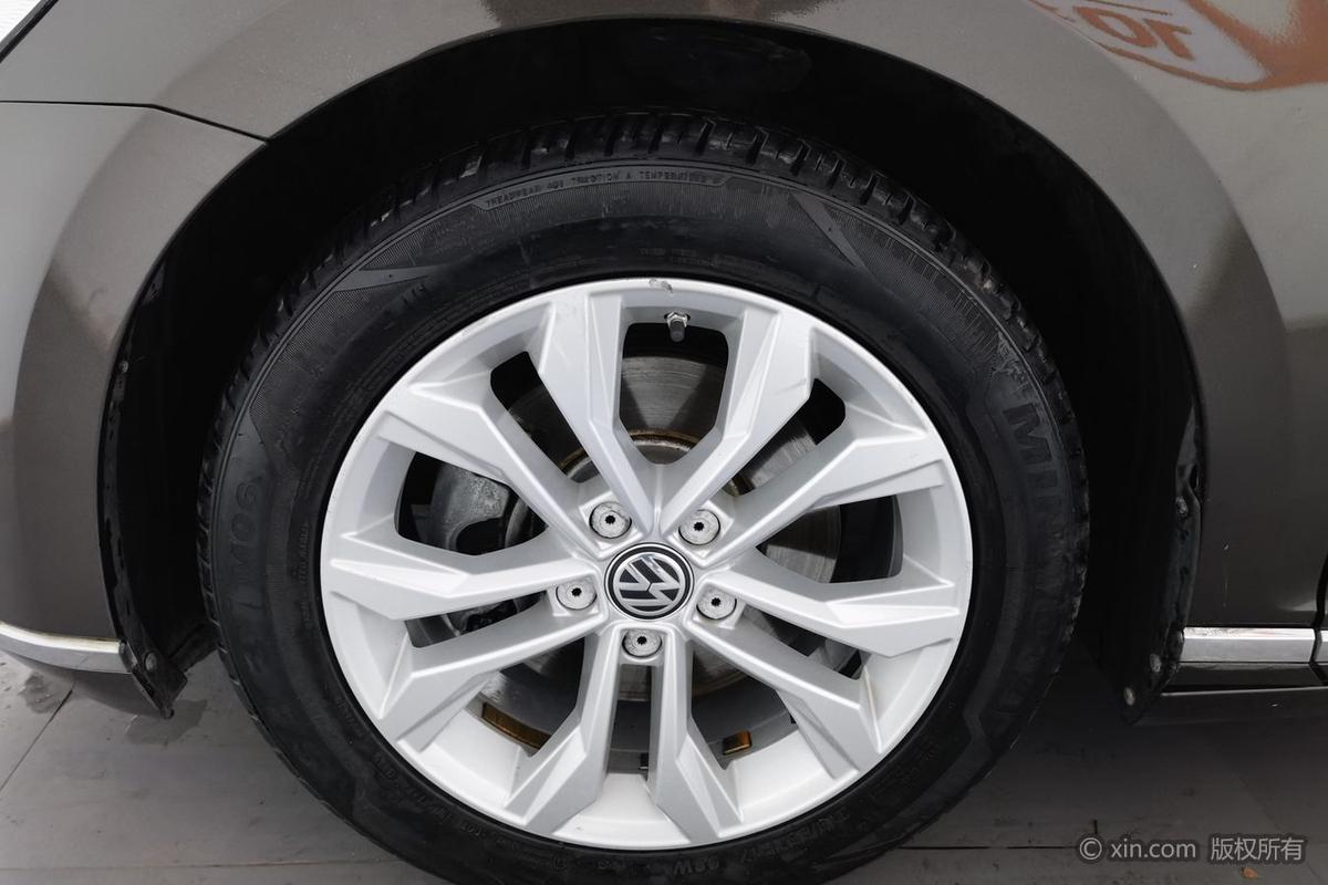 二手迈腾 2017款 330TSI DSG 豪华型图片6