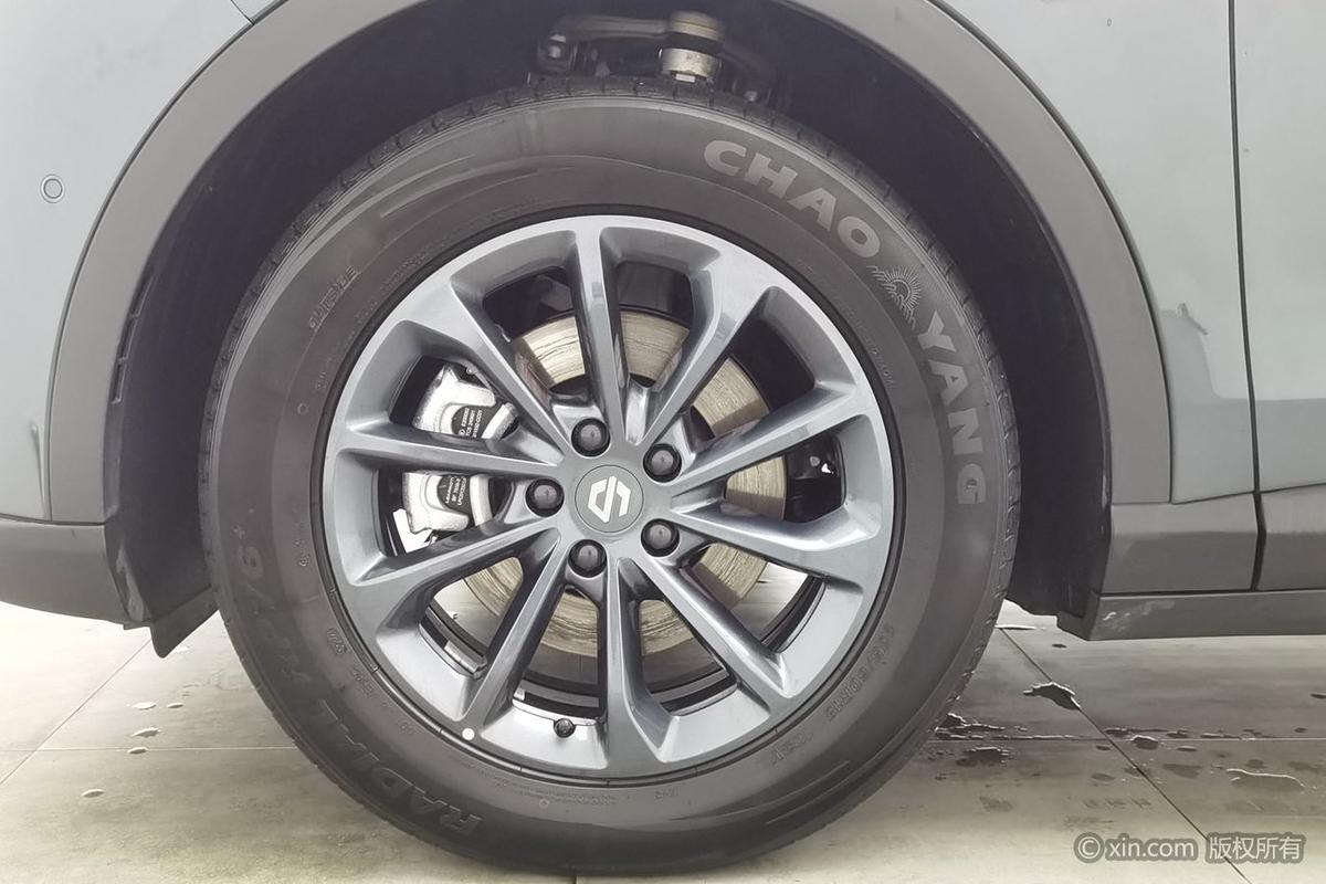 二手零跑C11 2024款 增程式 300智享版图片6