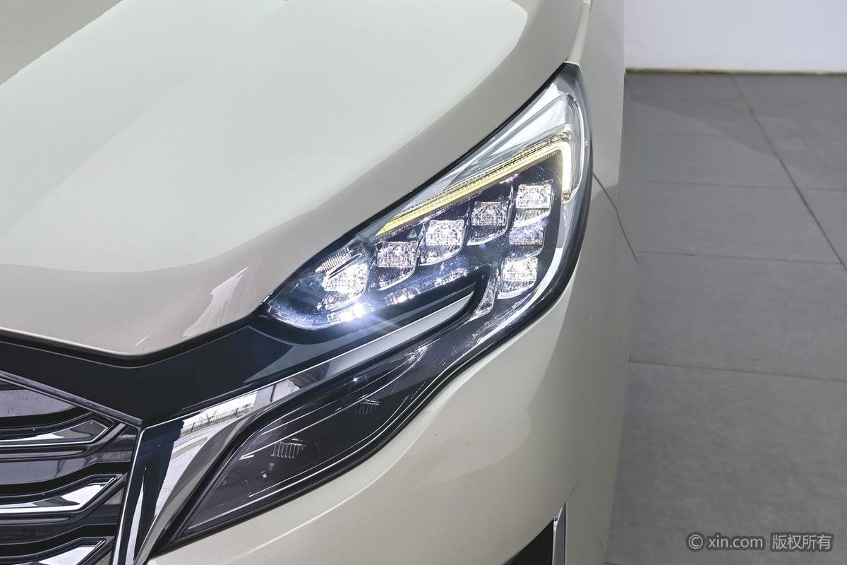 二手别克GL8 2023款 ES陆尊 2.0T 豪华型图片5