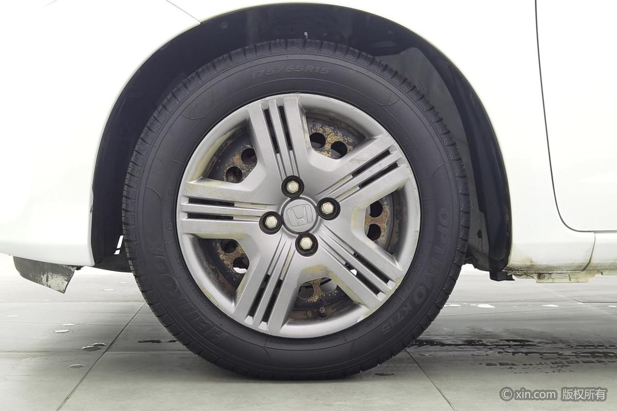 二手飞度 2011款 1.3L 自动舒适版图片6