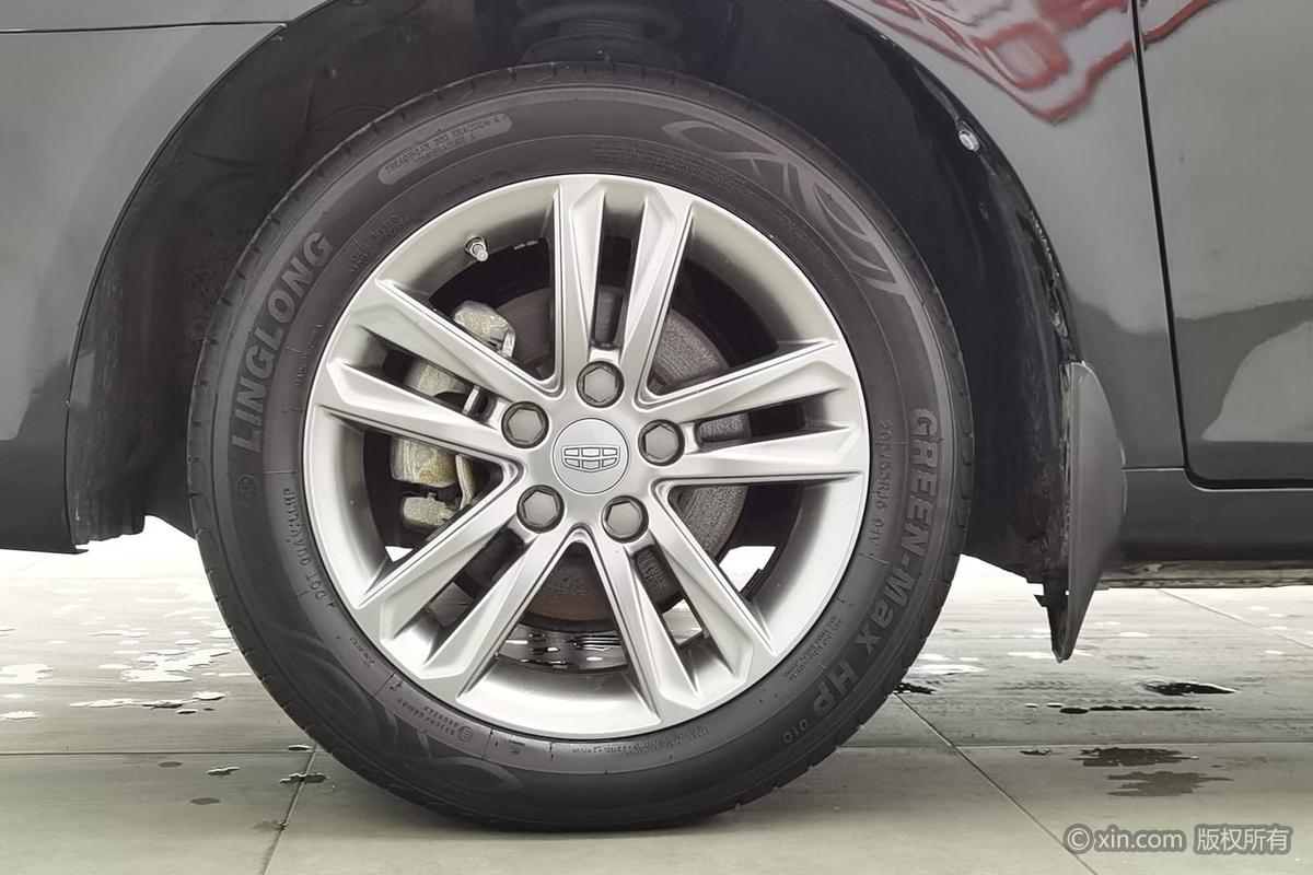 二手帝豪 2017款 三厢百万款 1.5L 手动向上版图片6