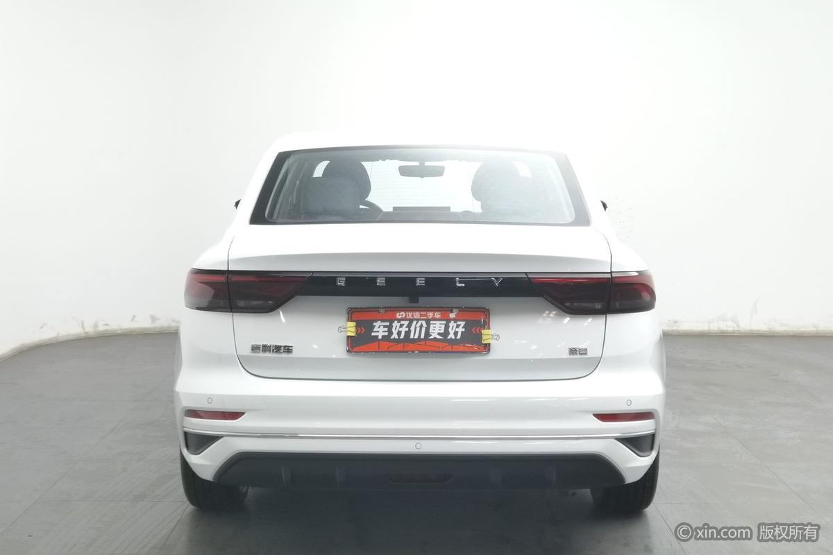 二手帝豪 2025款 第4代 1.5L 手动龙腾版图片4