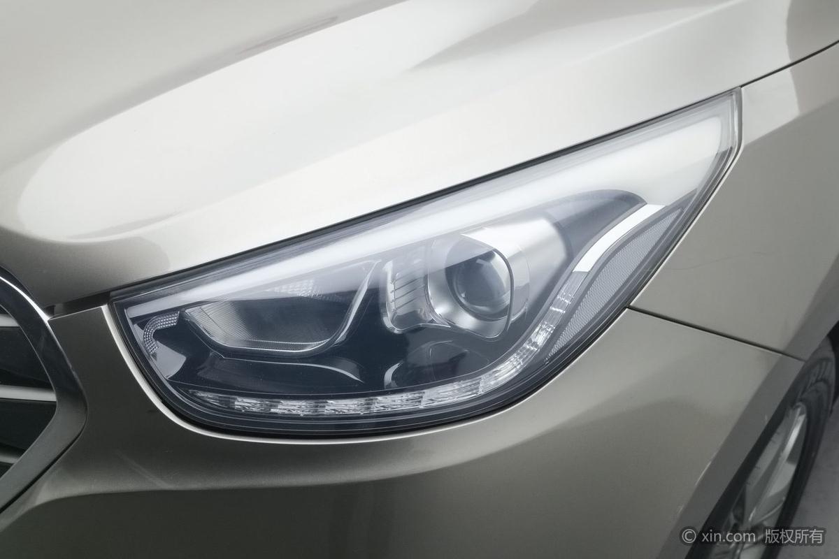 二手现代ix35 2013款 2.0L 自动两驱智能型GLS 国IV图片5