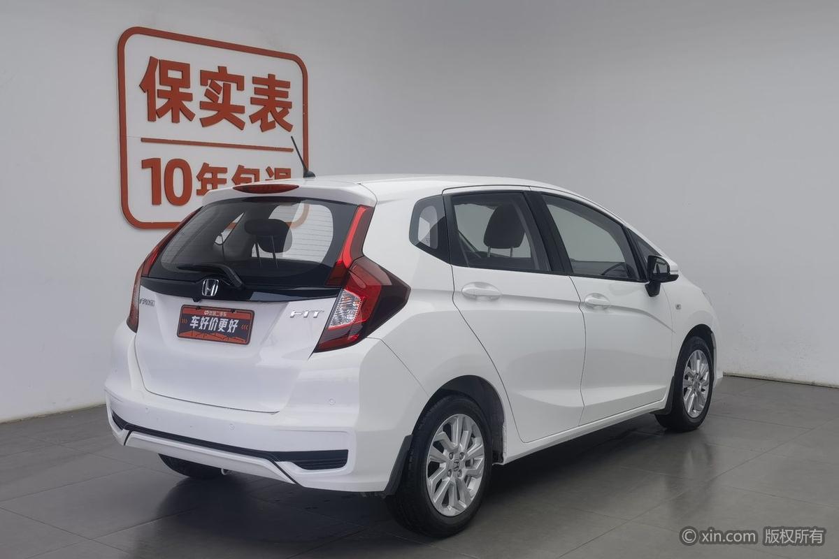 二手飞度 2020款 1.5L CVT舒适天窗版图片2