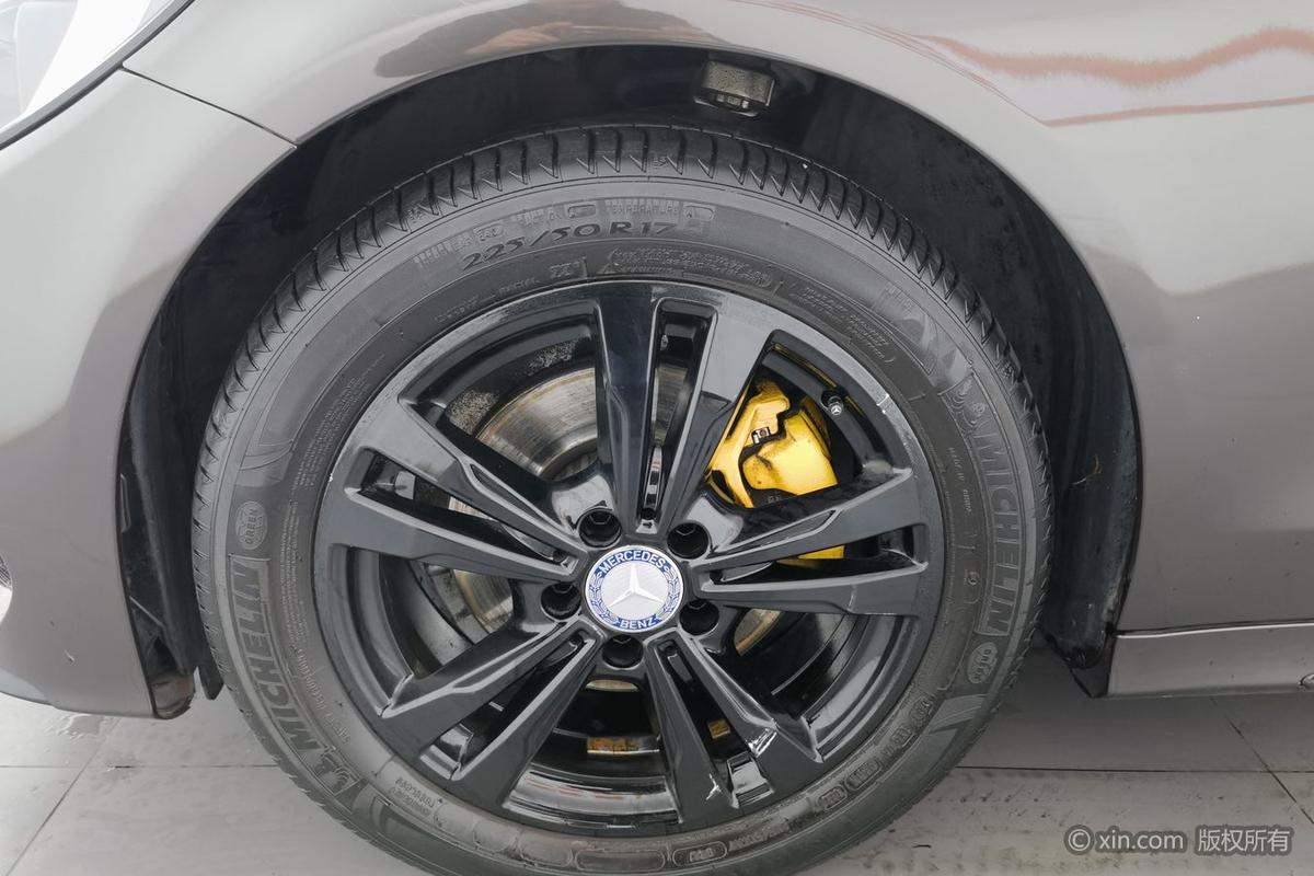二手奔驰C级 2017款 C 200 L 运动版图片6
