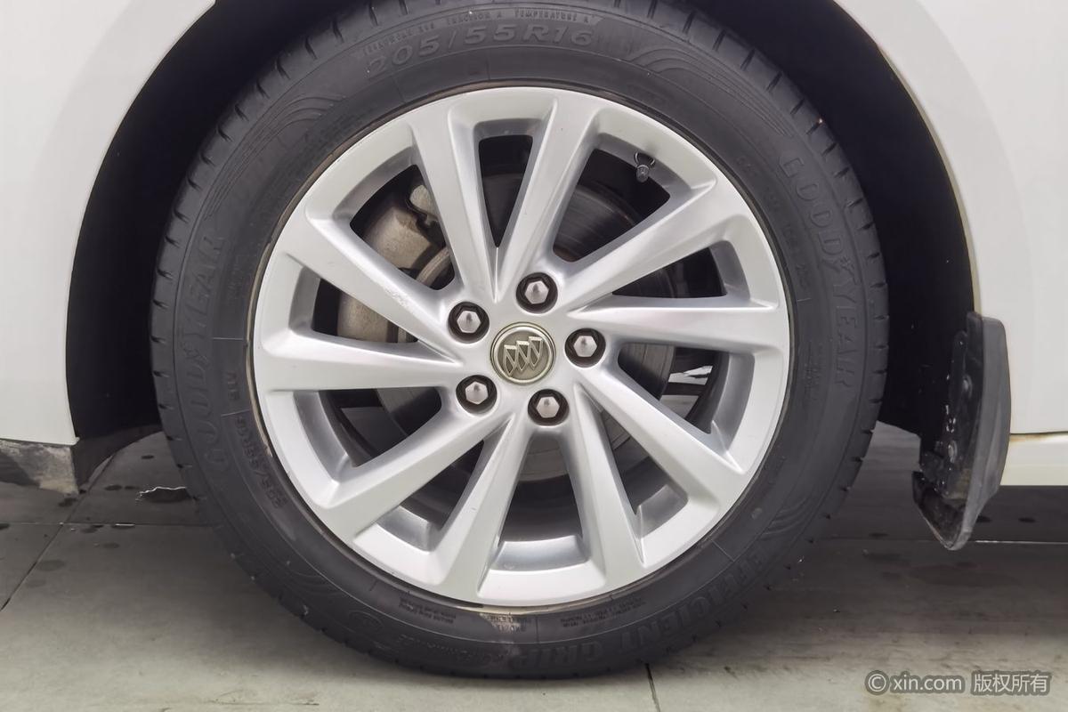 二手威朗 2017款 三厢 15S 手动进取型图片6