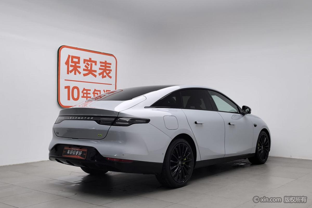 二手零跑C01 2023款 630四驱性能版图片2