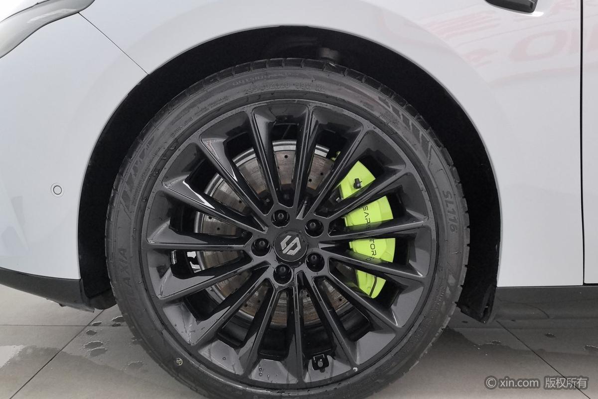 二手零跑C01 2023款 630四驱性能版图片6