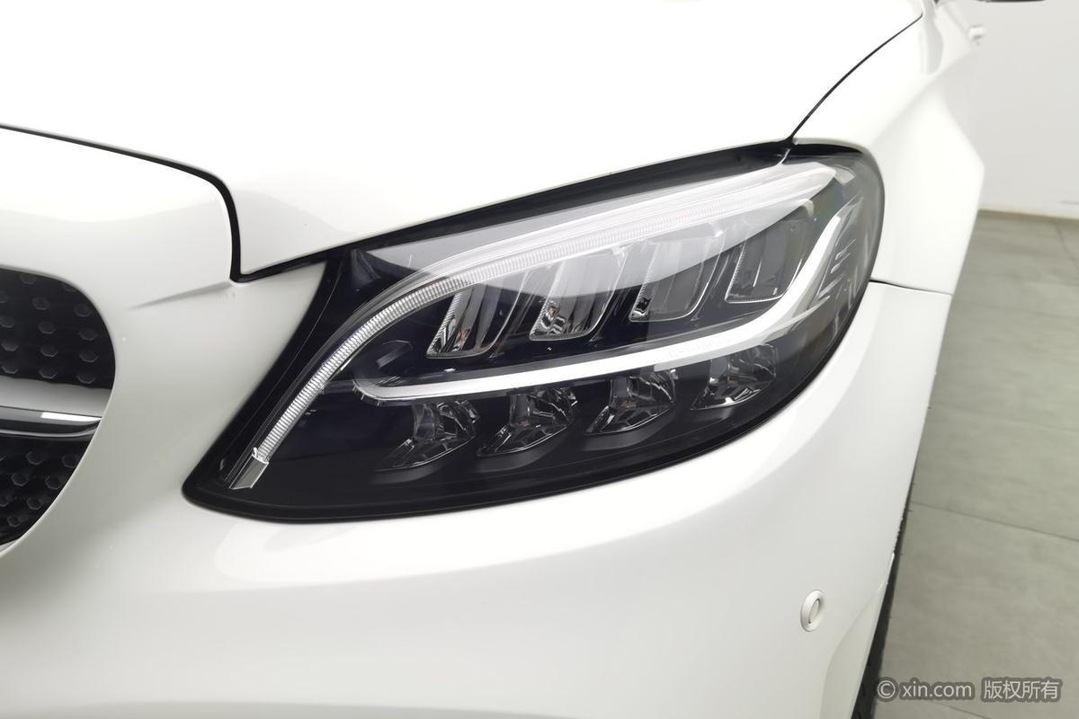 二手奔驰C级 2019款 C 180 L 时尚型运动版图片5