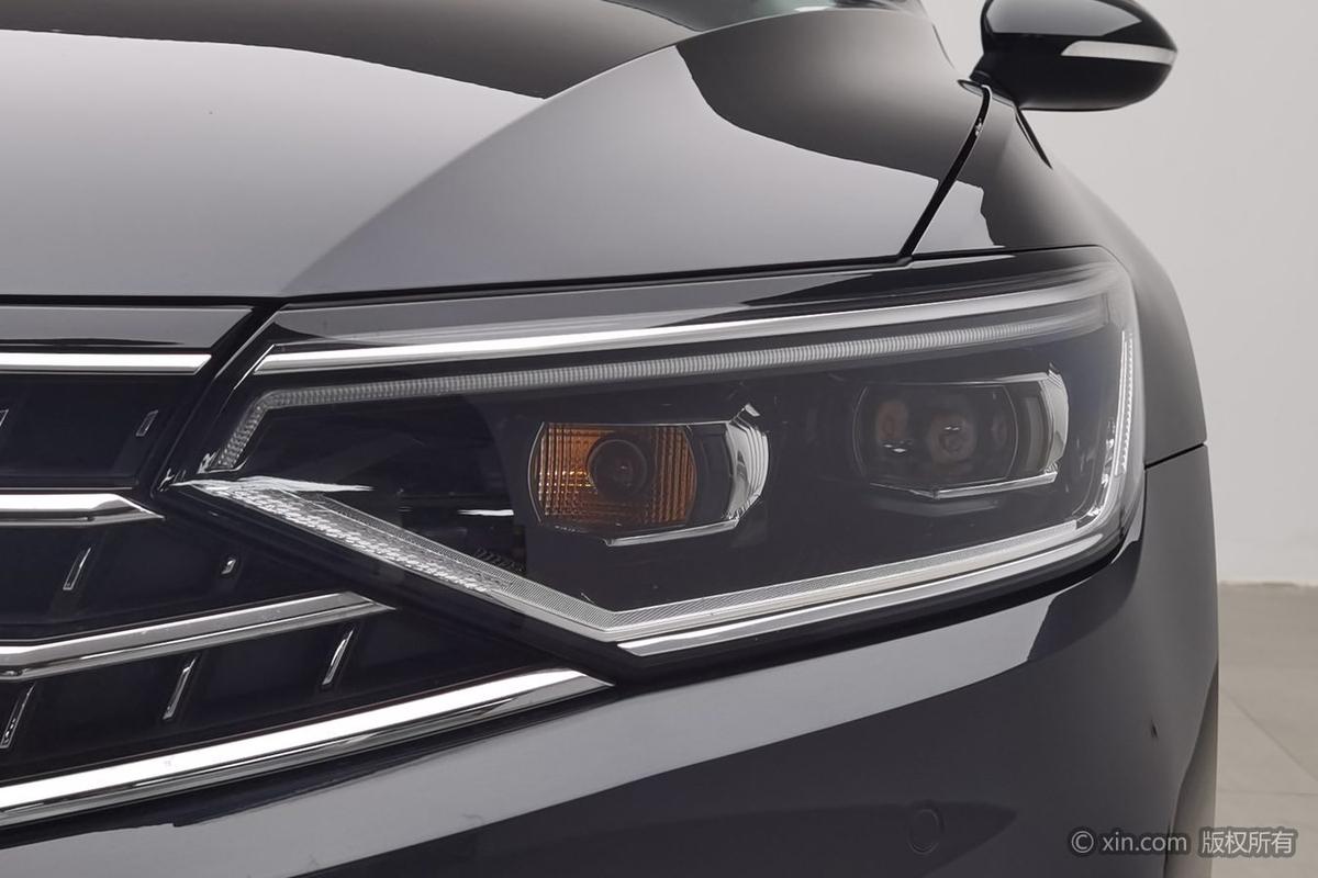 二手迈腾 2023款 200万辆纪念版 330TSI DSG领先型图片5