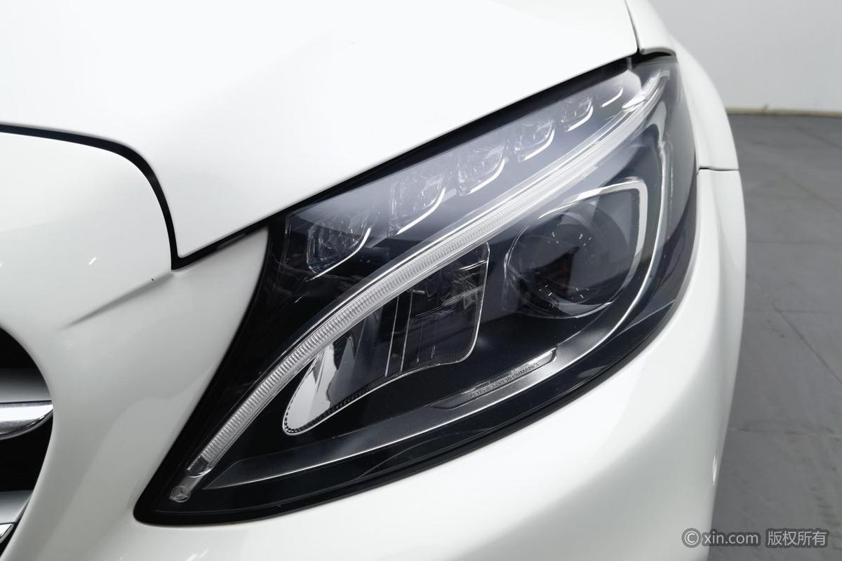 二手奔驰C级 2017款 改款 C 200 L 运动版图片5